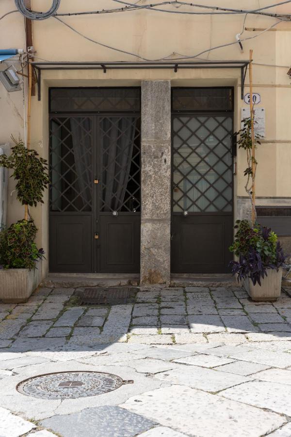Appartamento La Casa Del Cacciatore - Alloggio Con Terrazzo Palermo Esterno foto