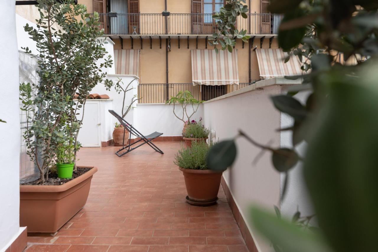 Appartamento La Casa Del Cacciatore - Alloggio Con Terrazzo Palermo Esterno foto